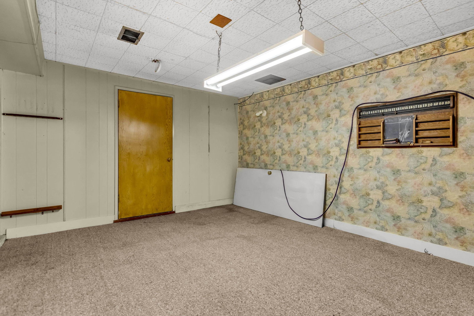 Listing Image 18