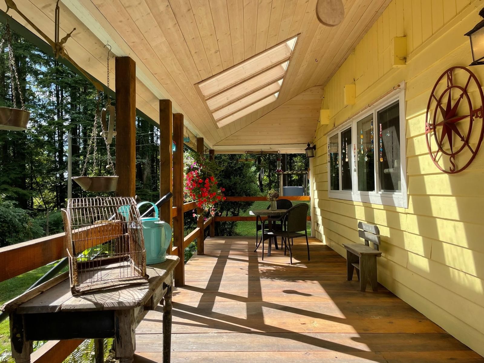Listing Image 4