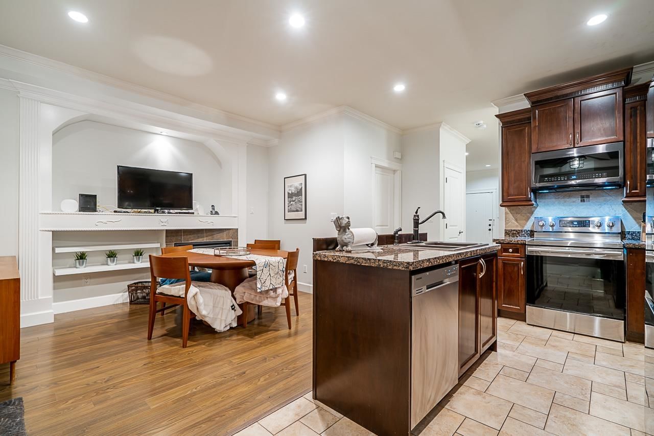 Listing Image 9