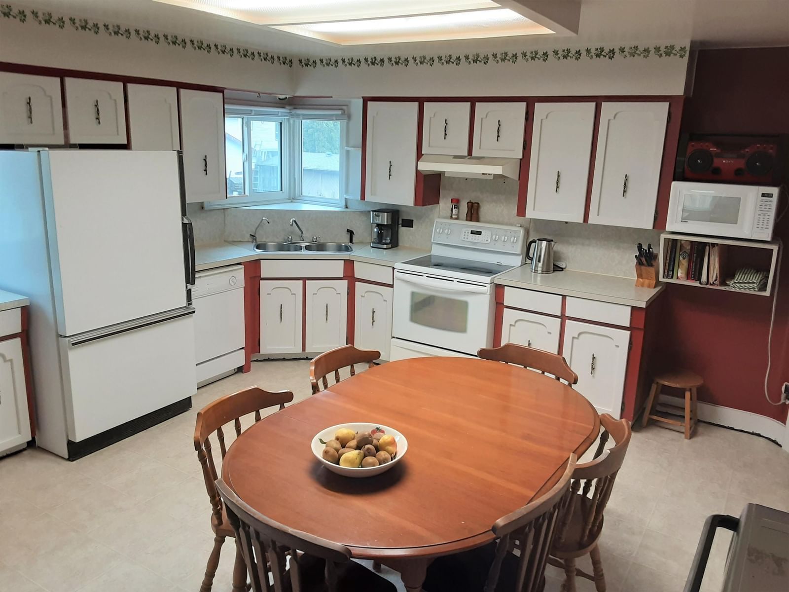 Listing Image 10