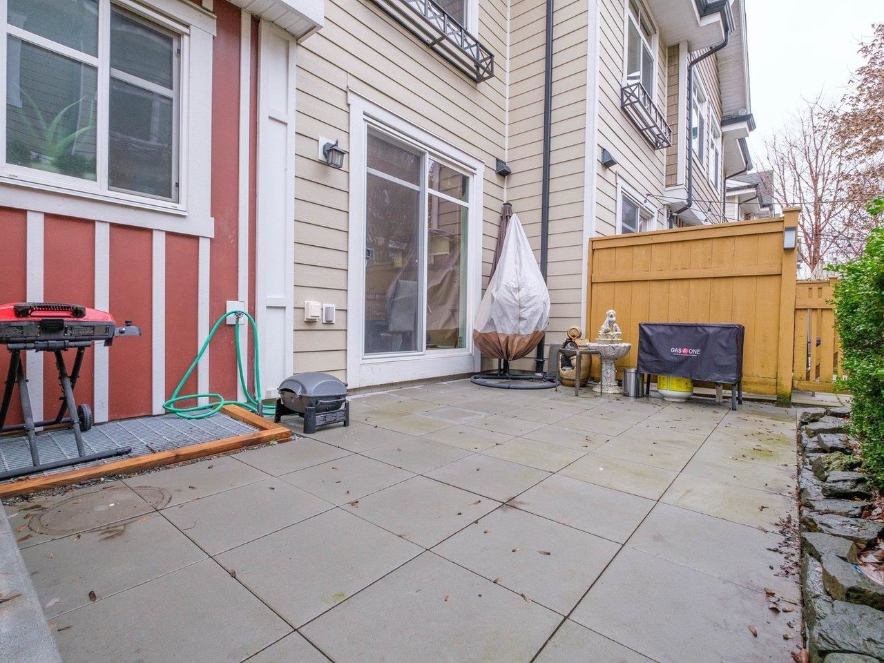 Listing Image 19