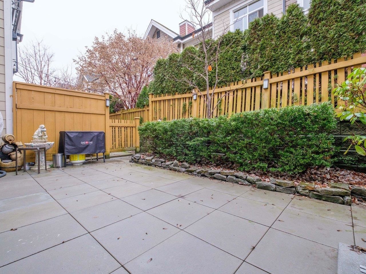 Listing Image 20