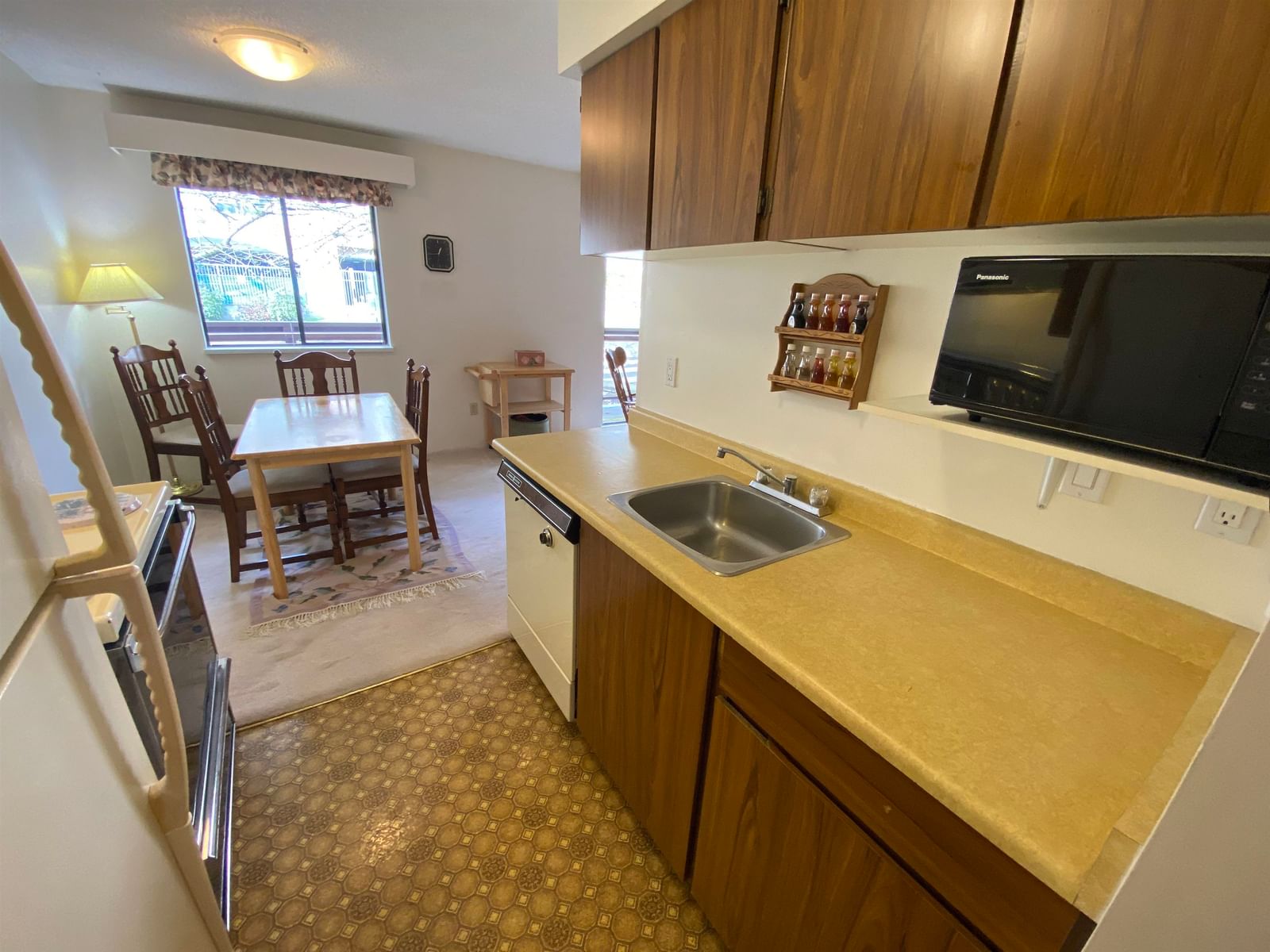 Listing Image 13