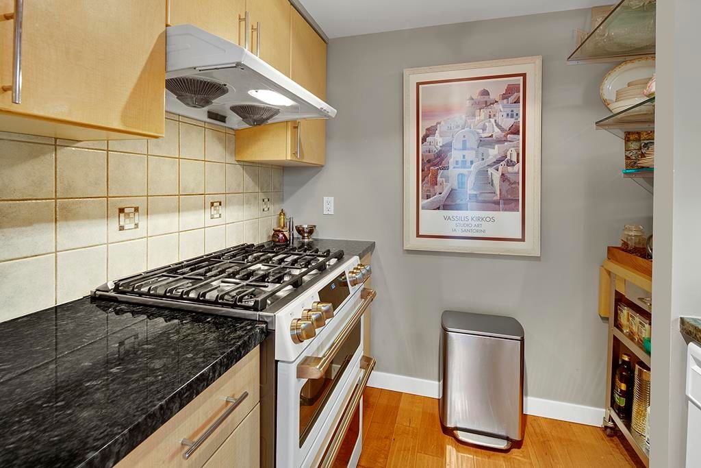 Listing Image 13