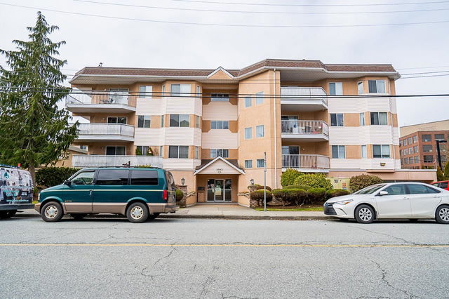 112 - 8985 Mary Street