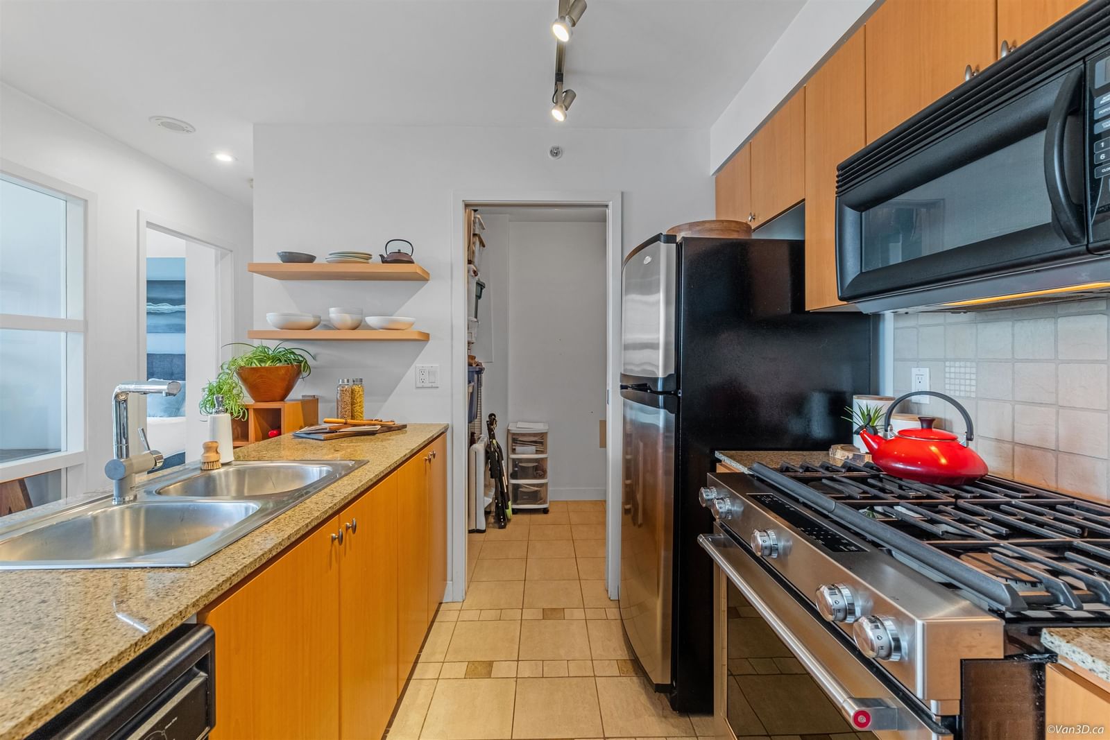 Listing Image 13