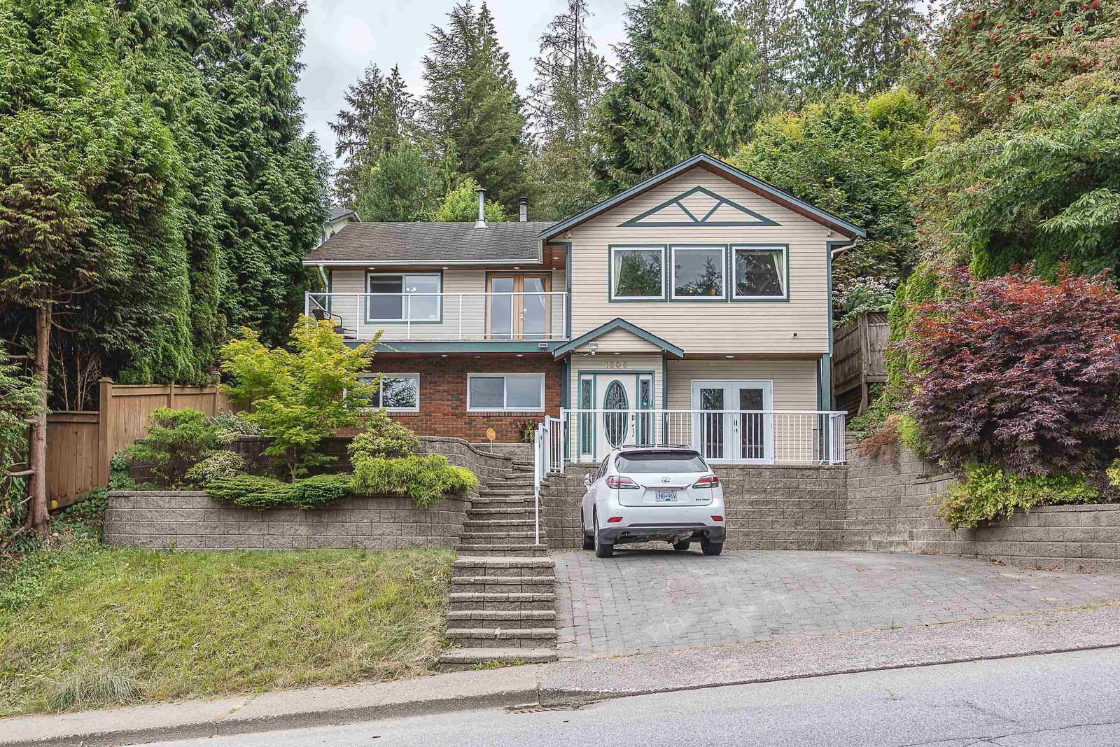 Listing Image 1