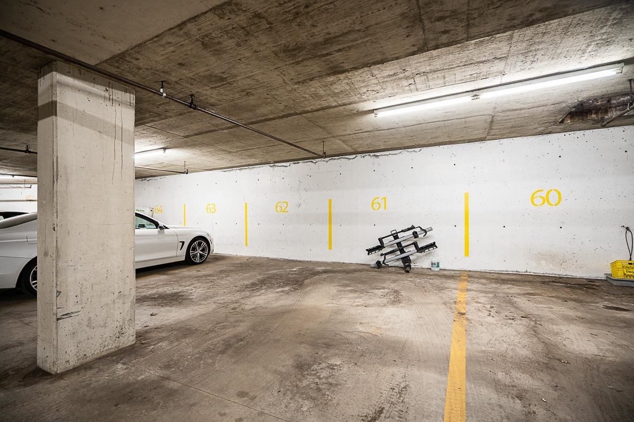 Listing Image 27