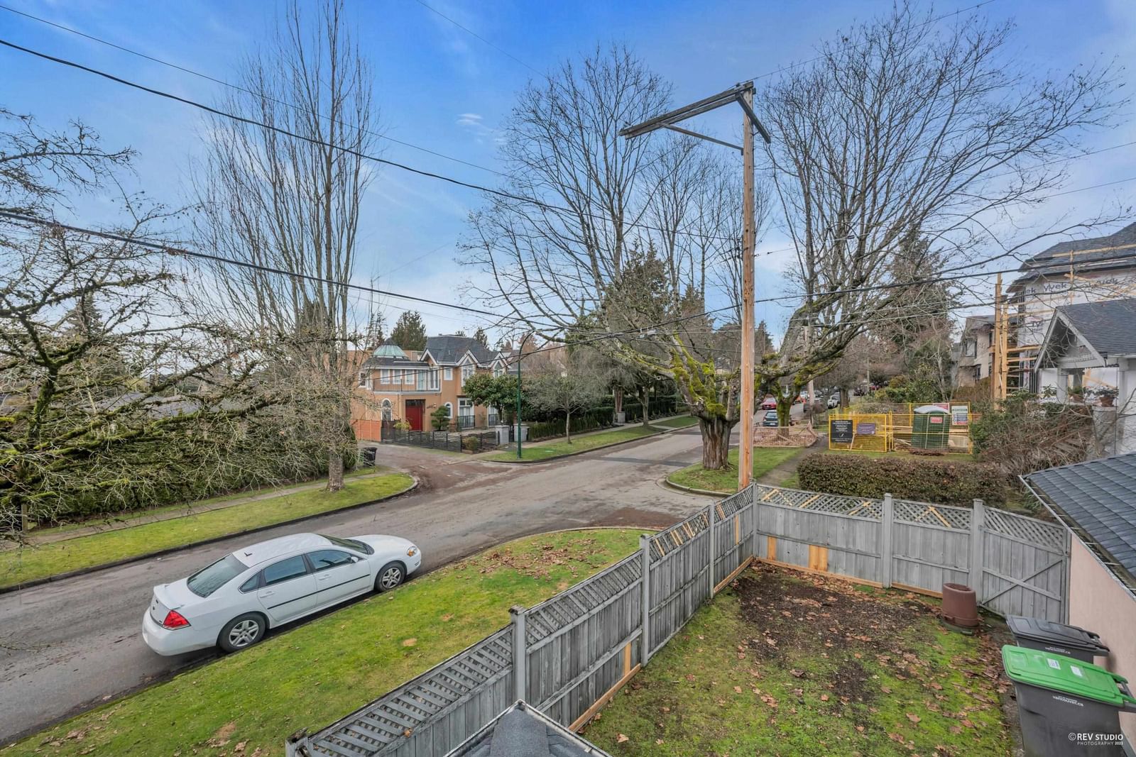 Listing Image 11