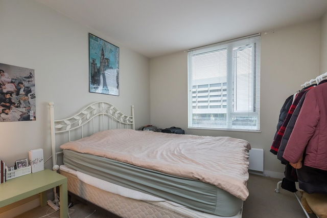 713 - 489 Interurban Way