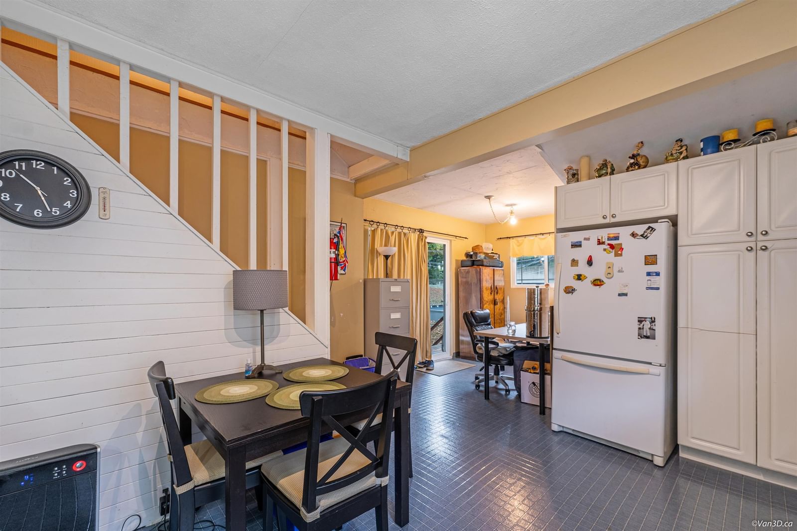 Listing Image 16