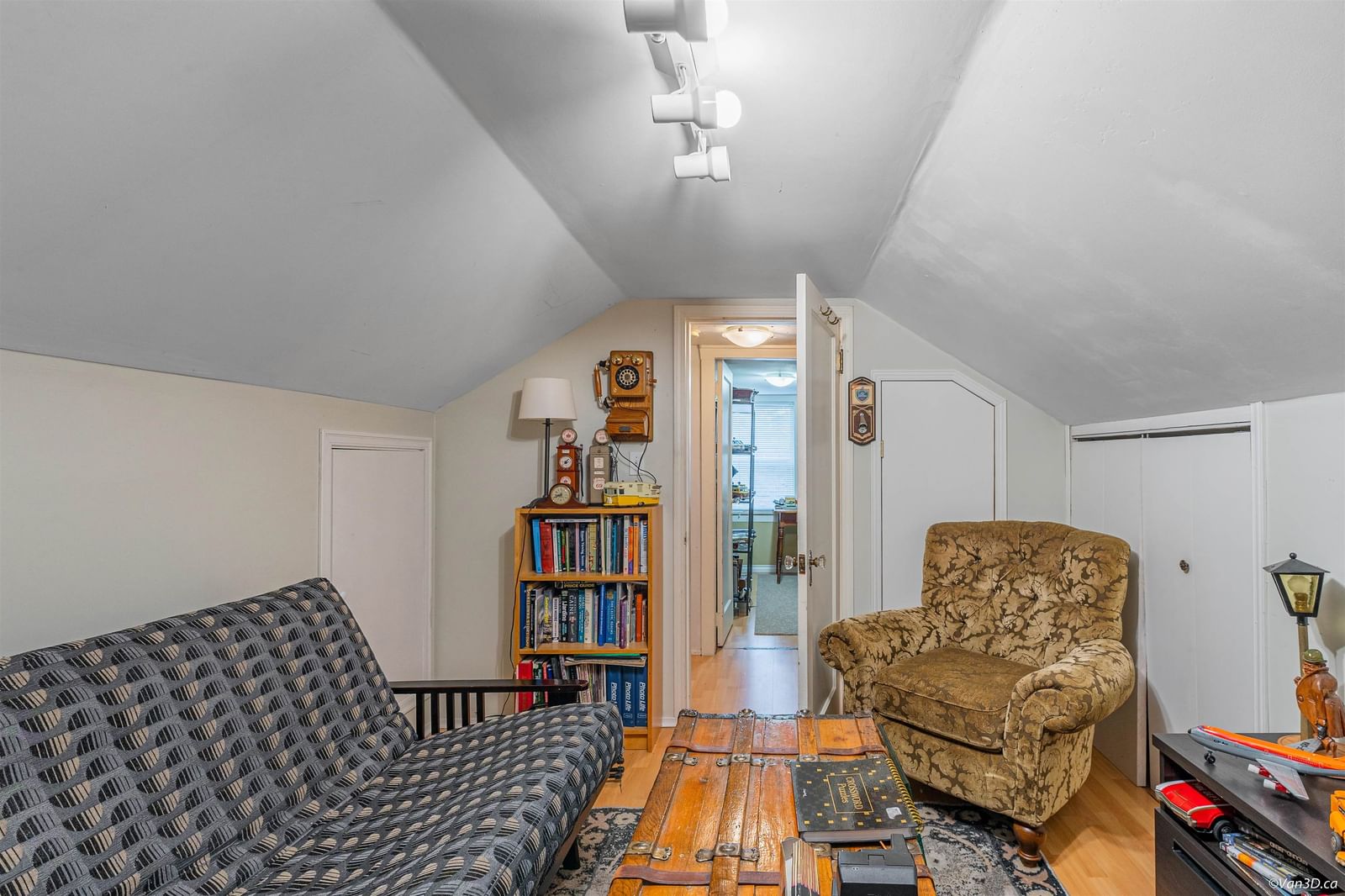 Listing Image 23