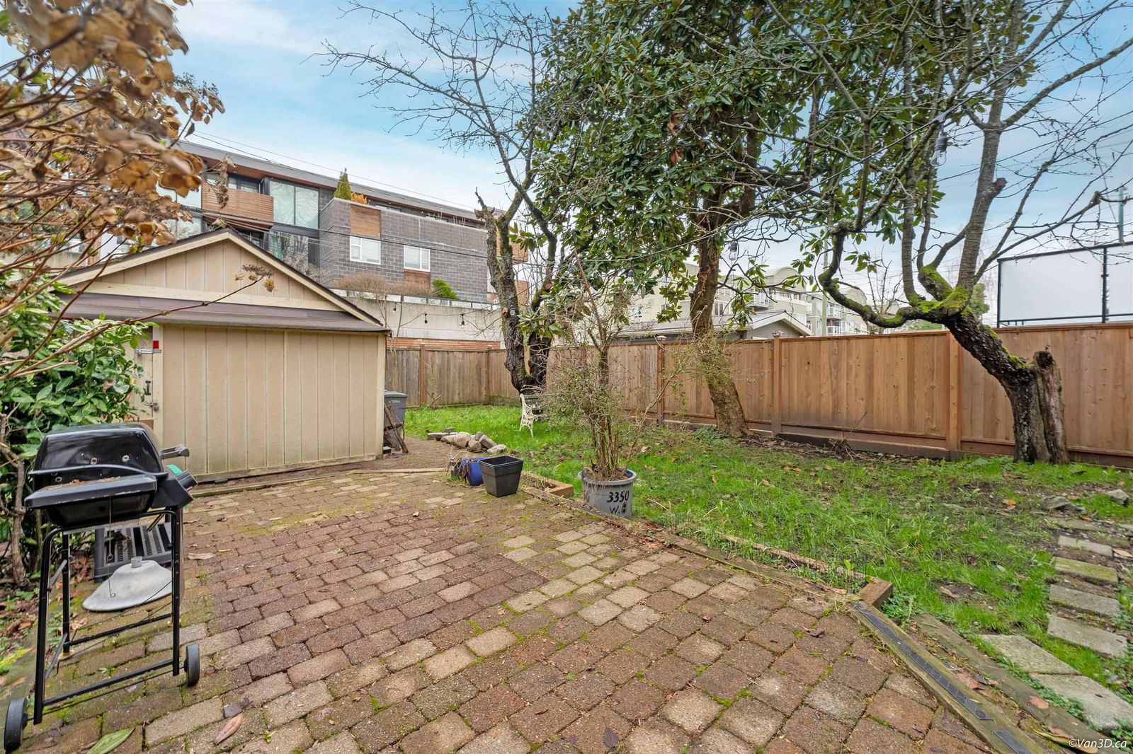 Listing Image 29