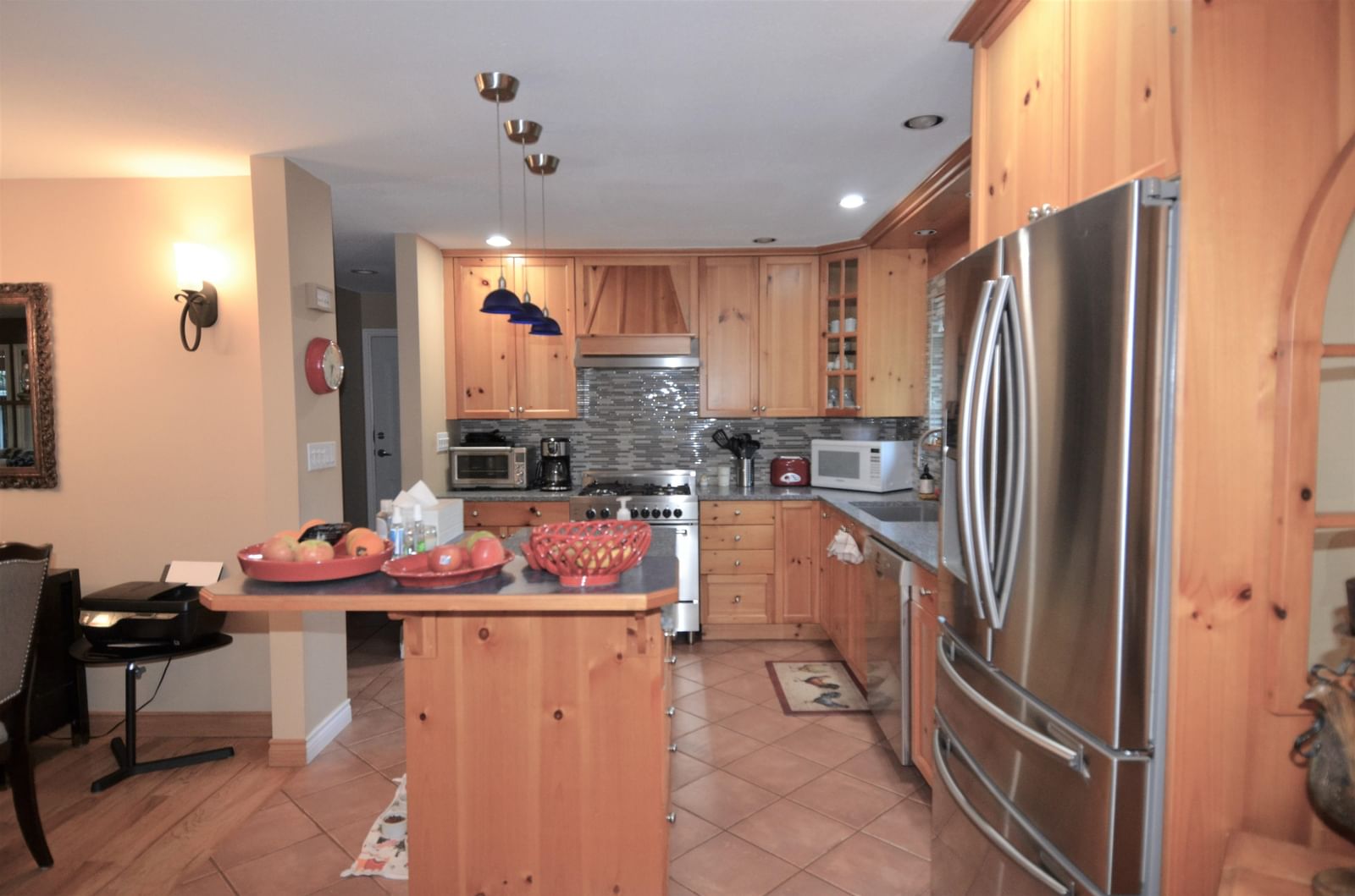 Listing Image 7