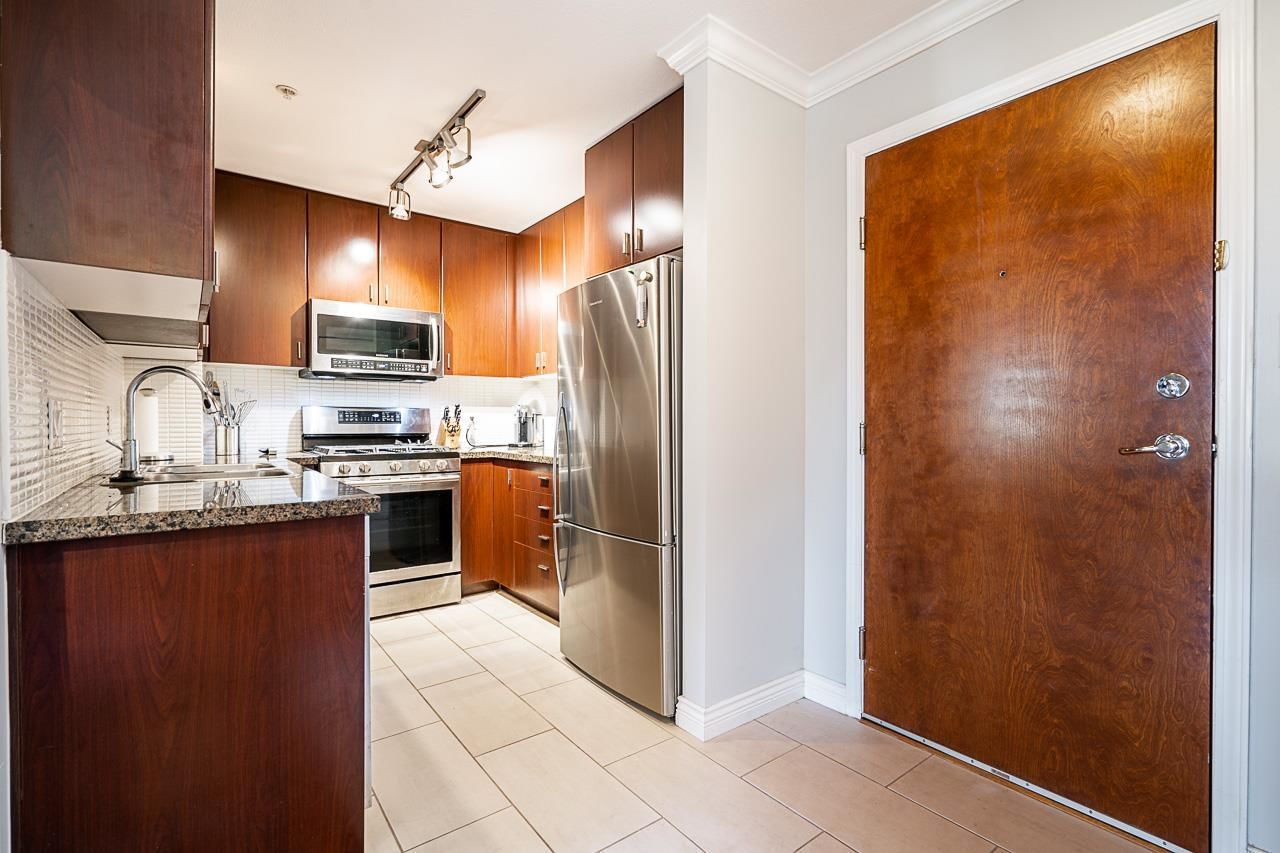 Listing Image 13