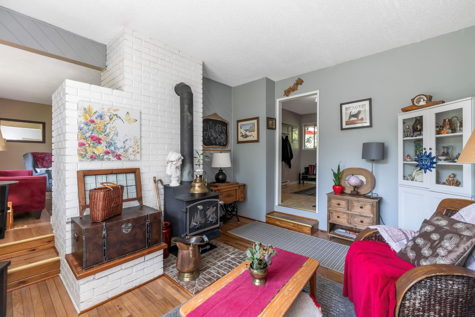 Listing Image 13