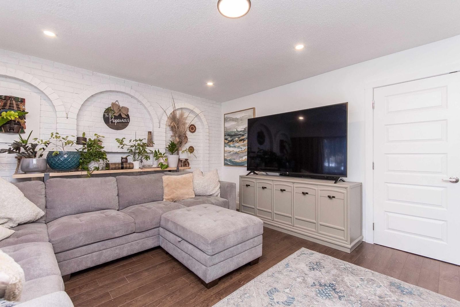 Listing Image 29