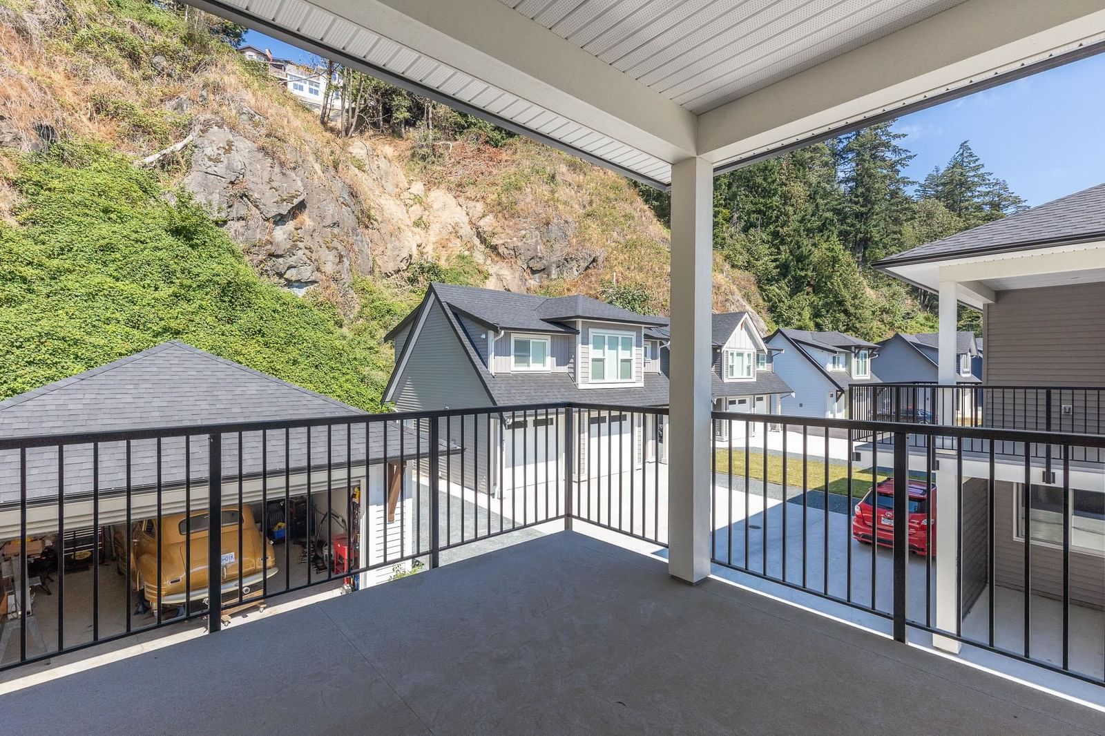 Listing Image 13