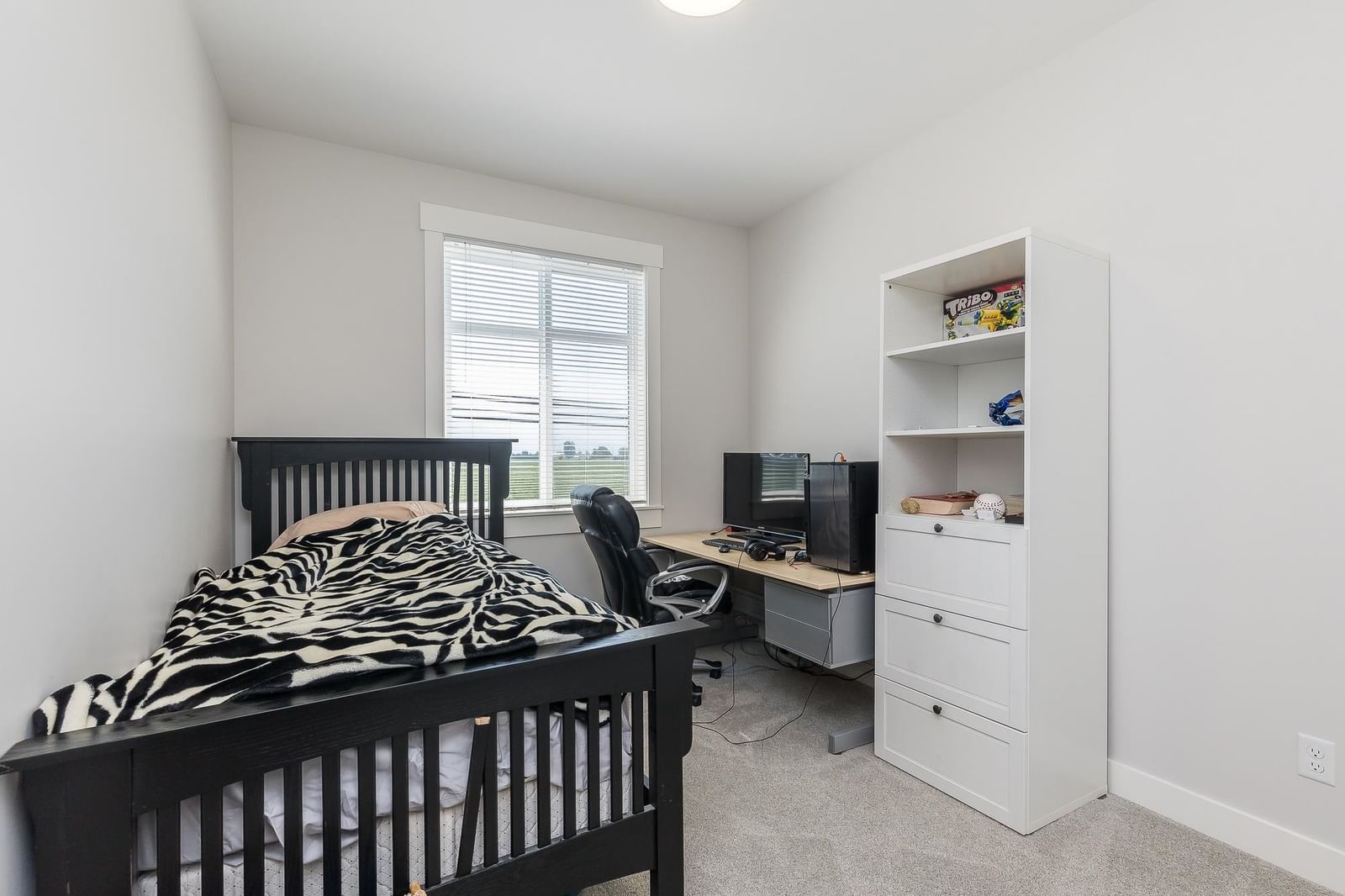Listing Image 25