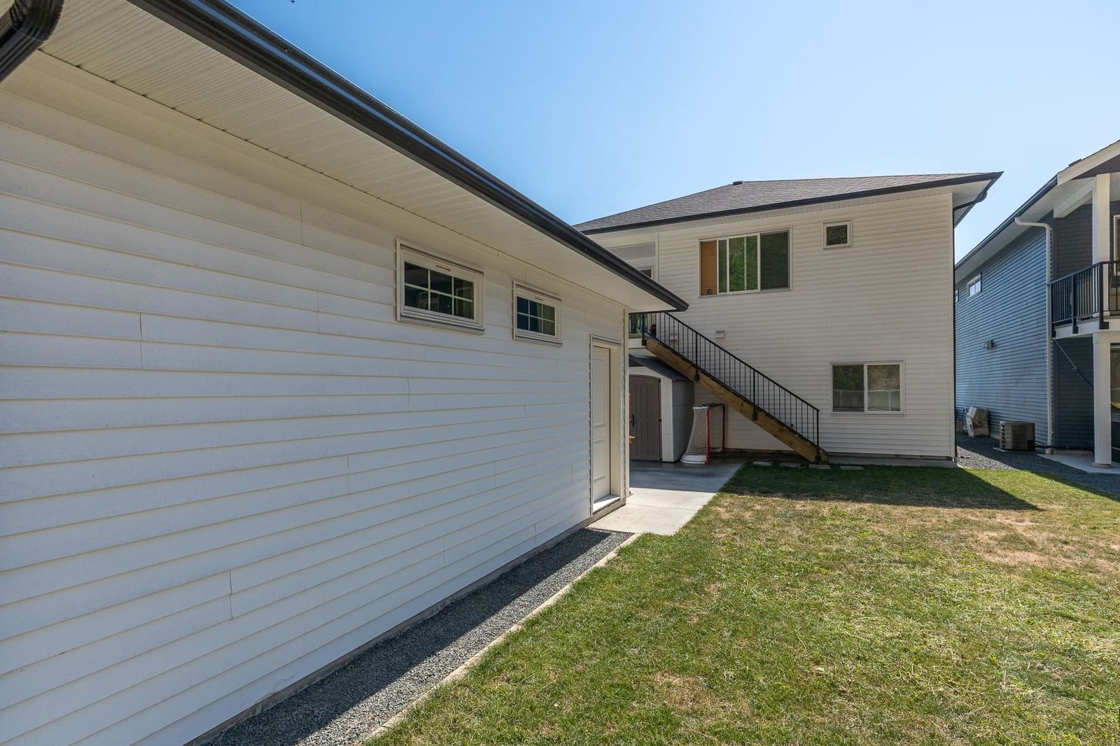 Listing Image 38