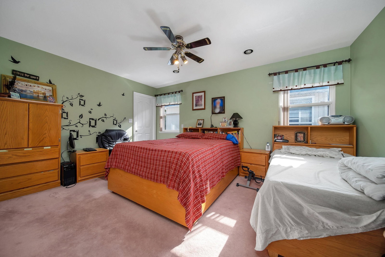 Listing Image 14