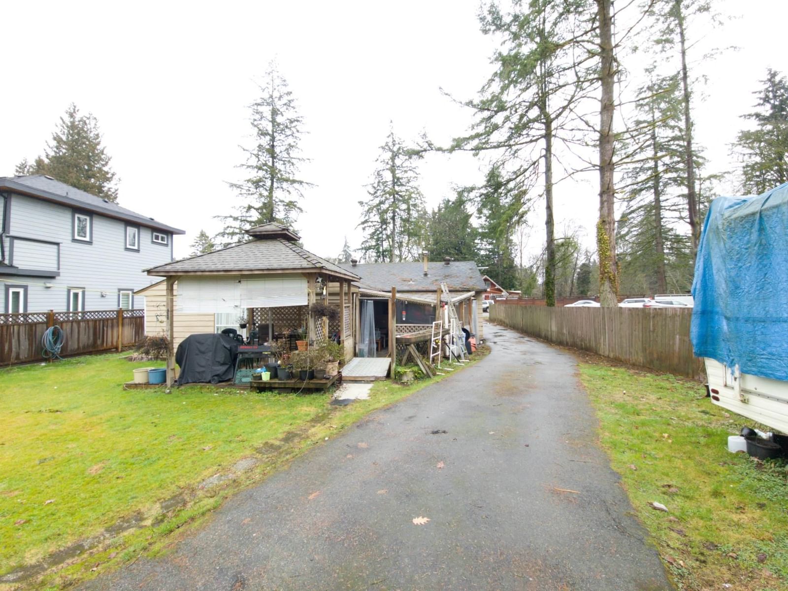 Listing Image 8