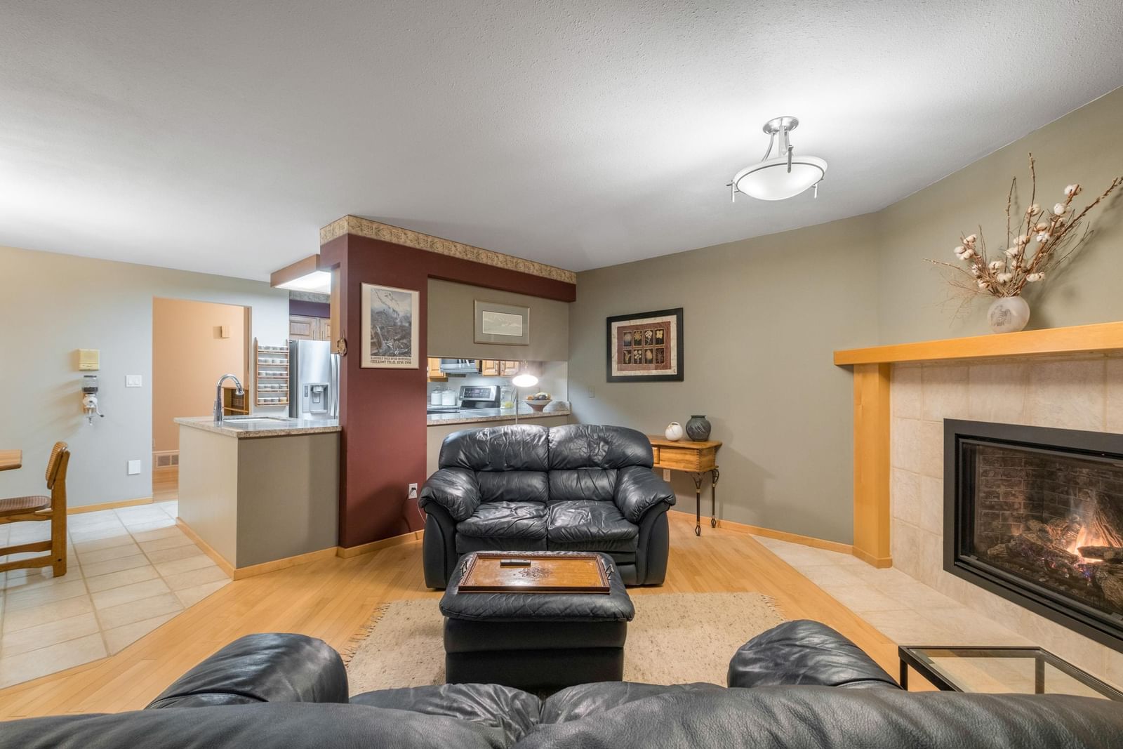Listing Image 18