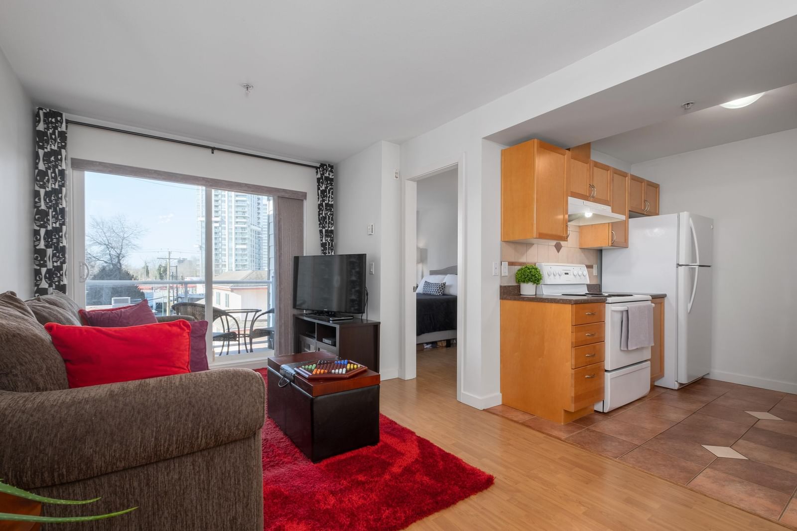 Listing Image 10