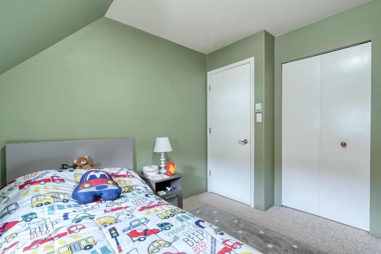 Listing Image 21