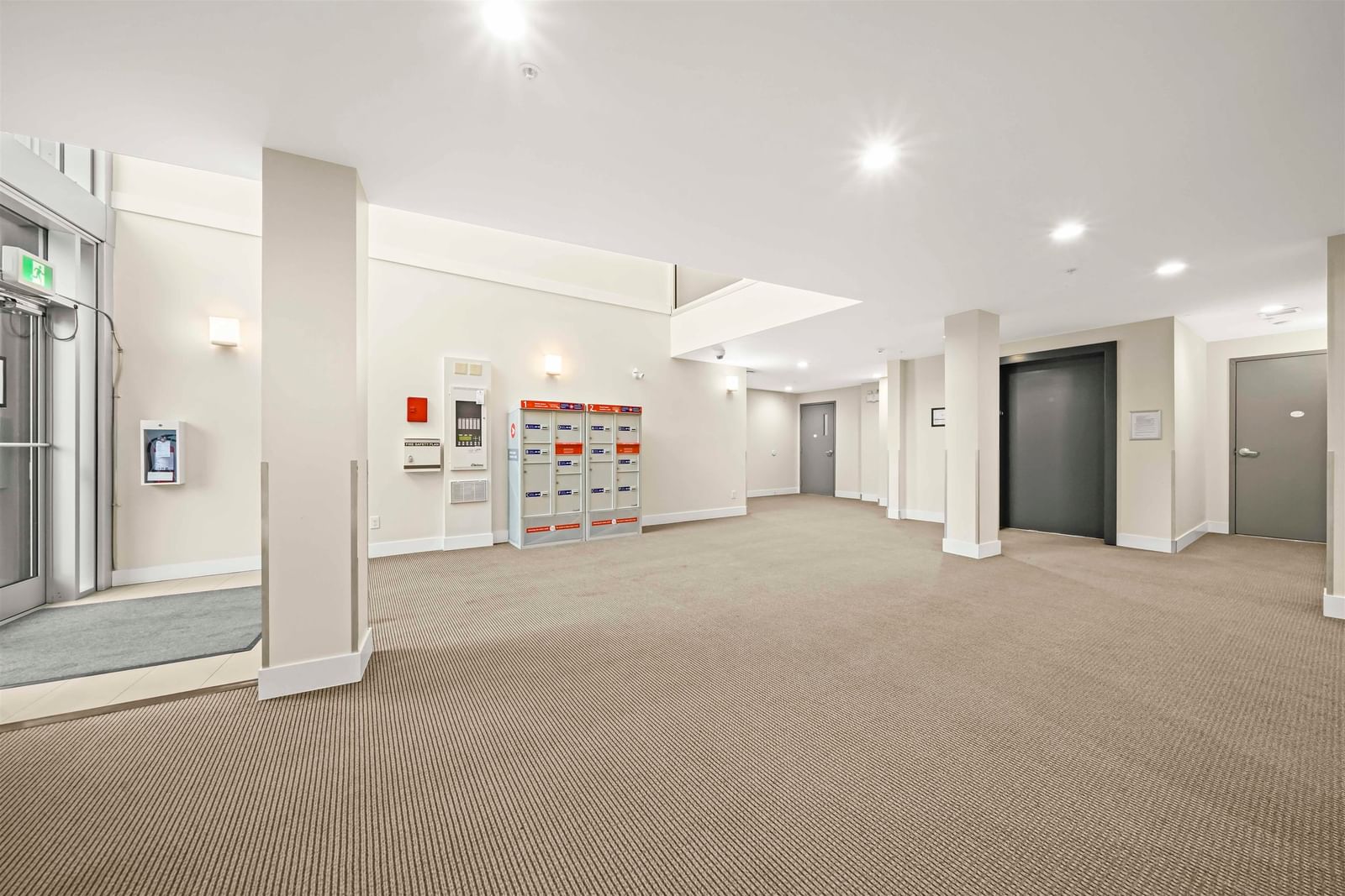 Listing Image 22