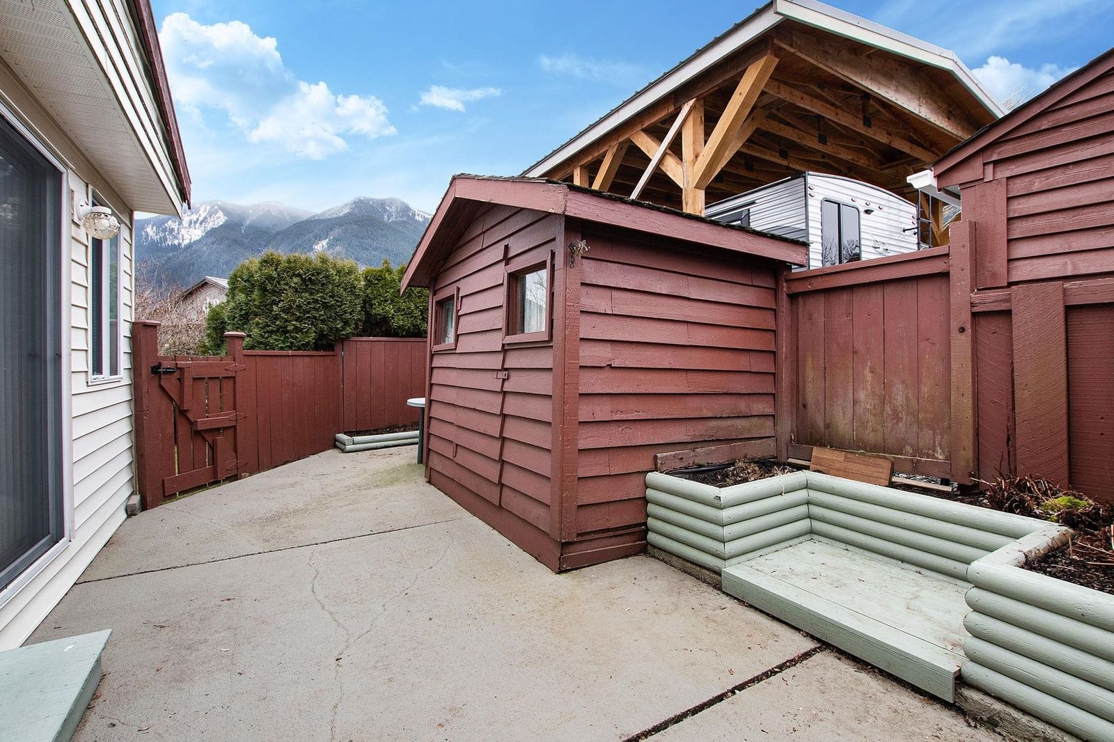 Listing Image 10