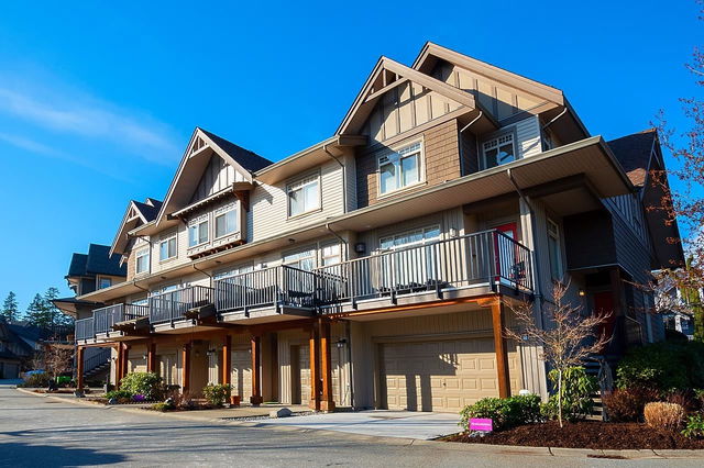 76 - 55 Hawthorn Drive