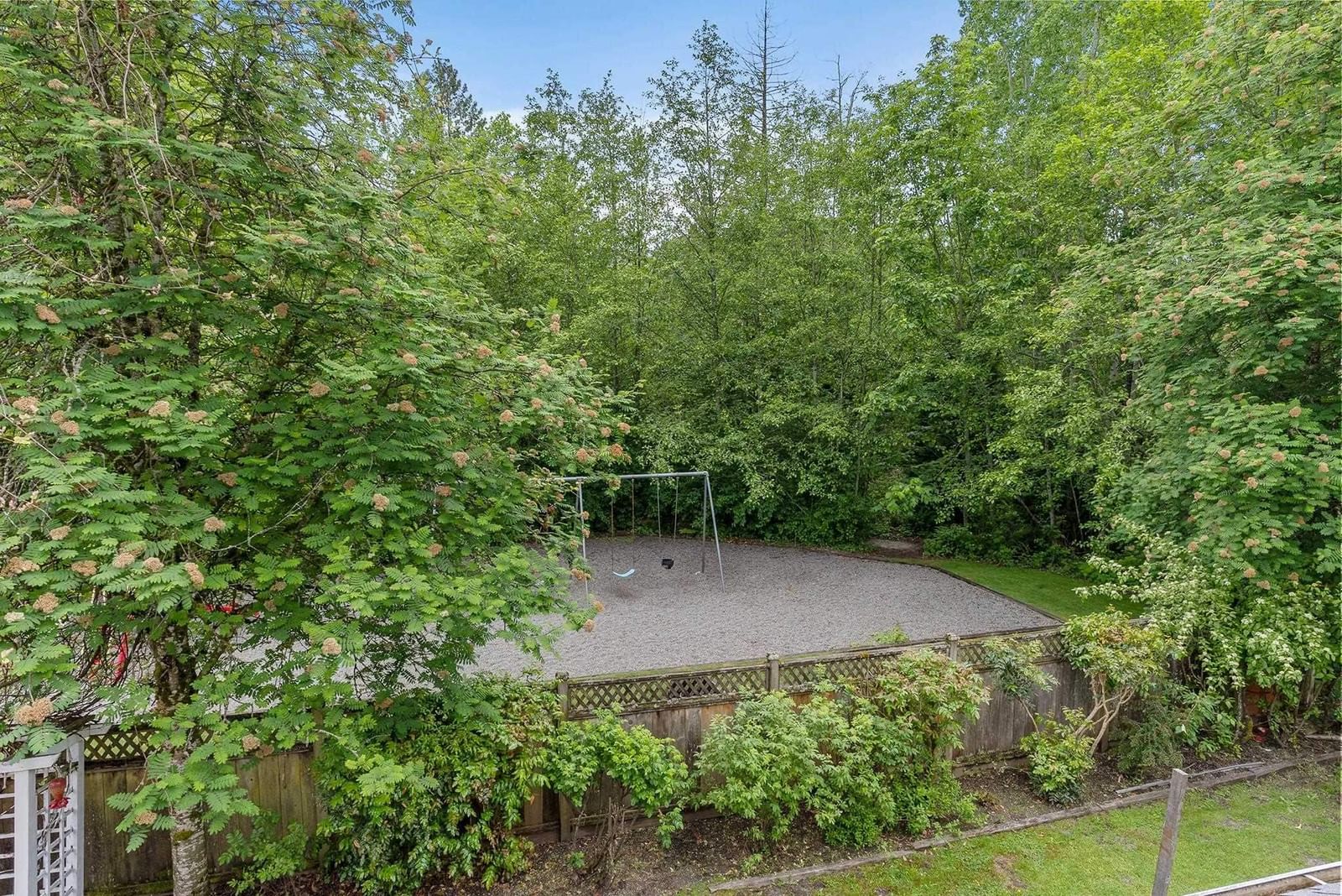 Listing Image 37