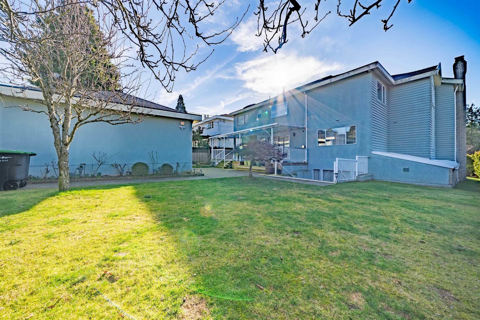 Listing Image 20