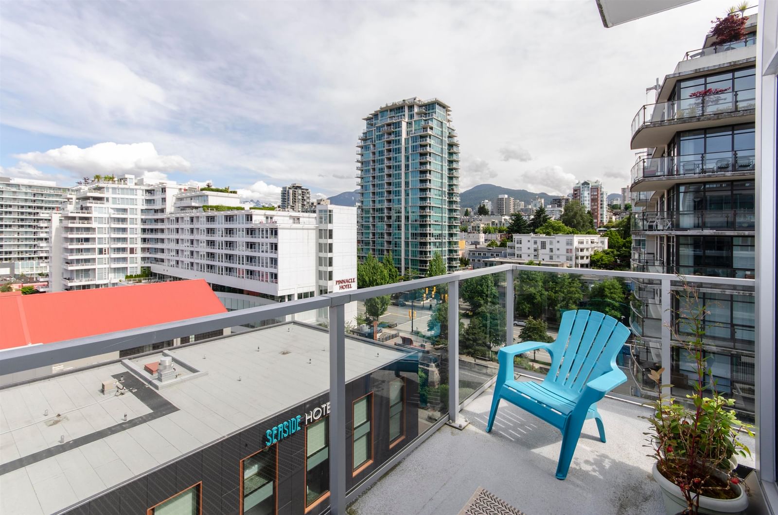 Listing Image 11