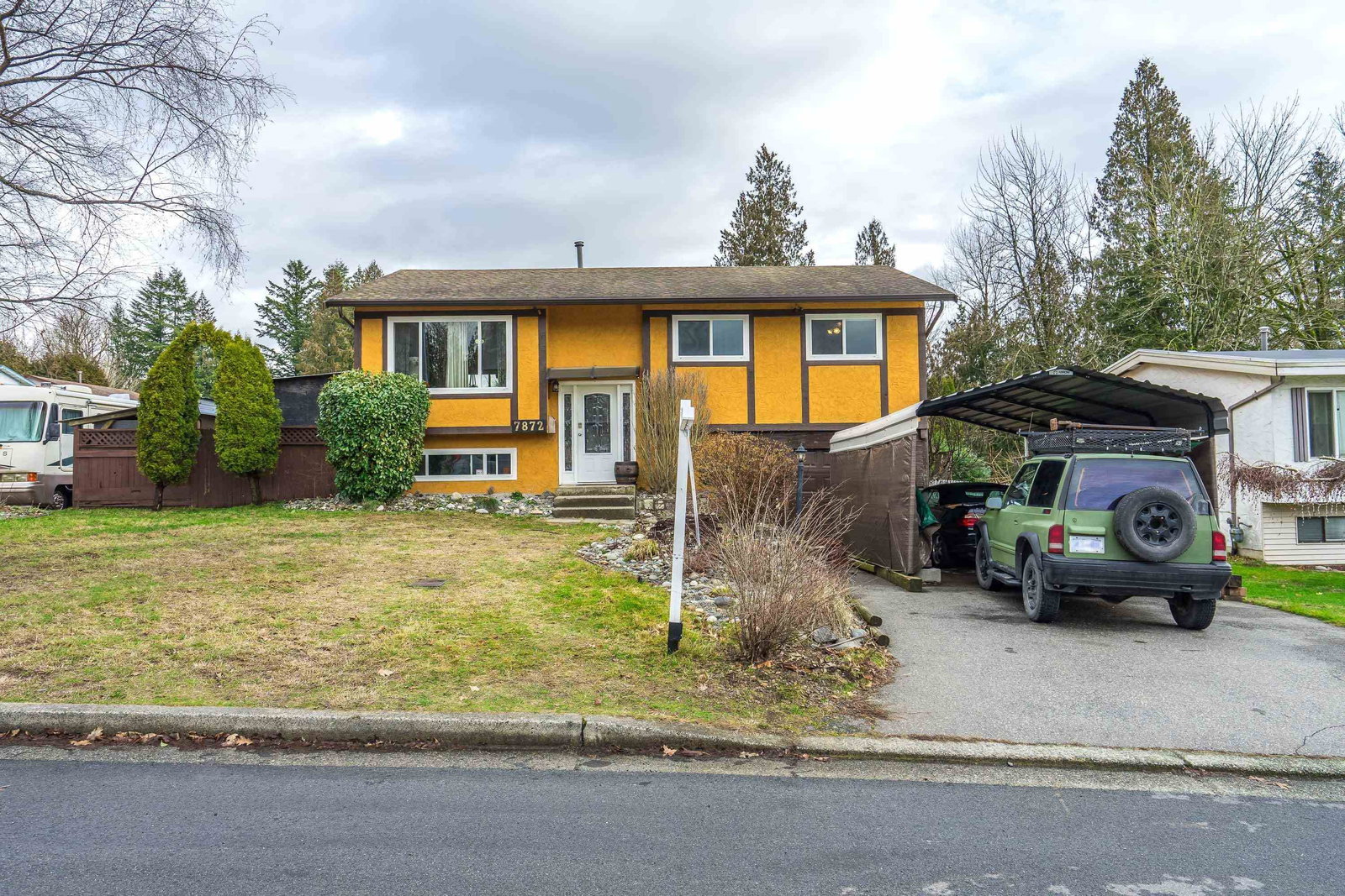 Listing Image 3