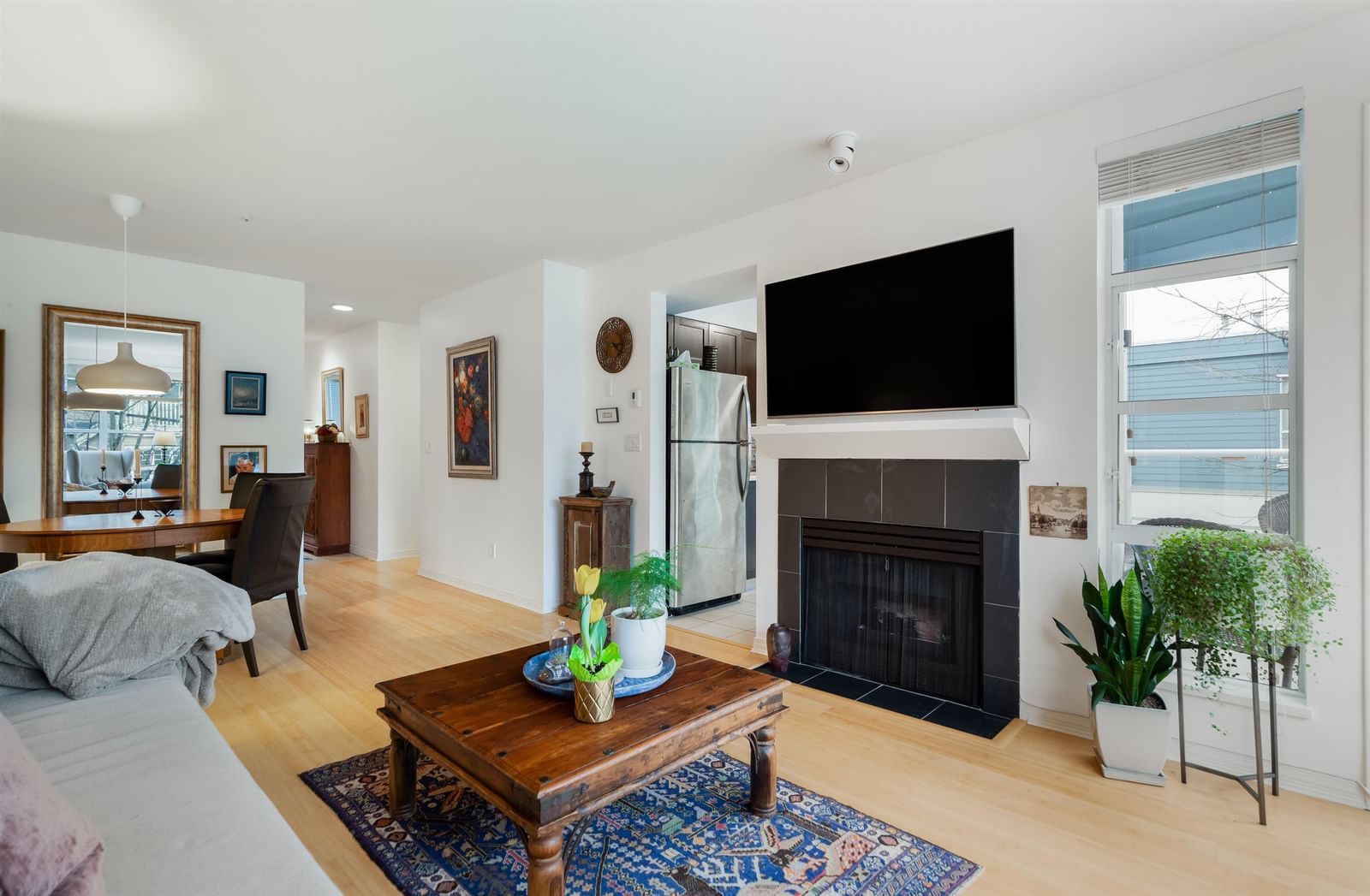 Listing Image 13