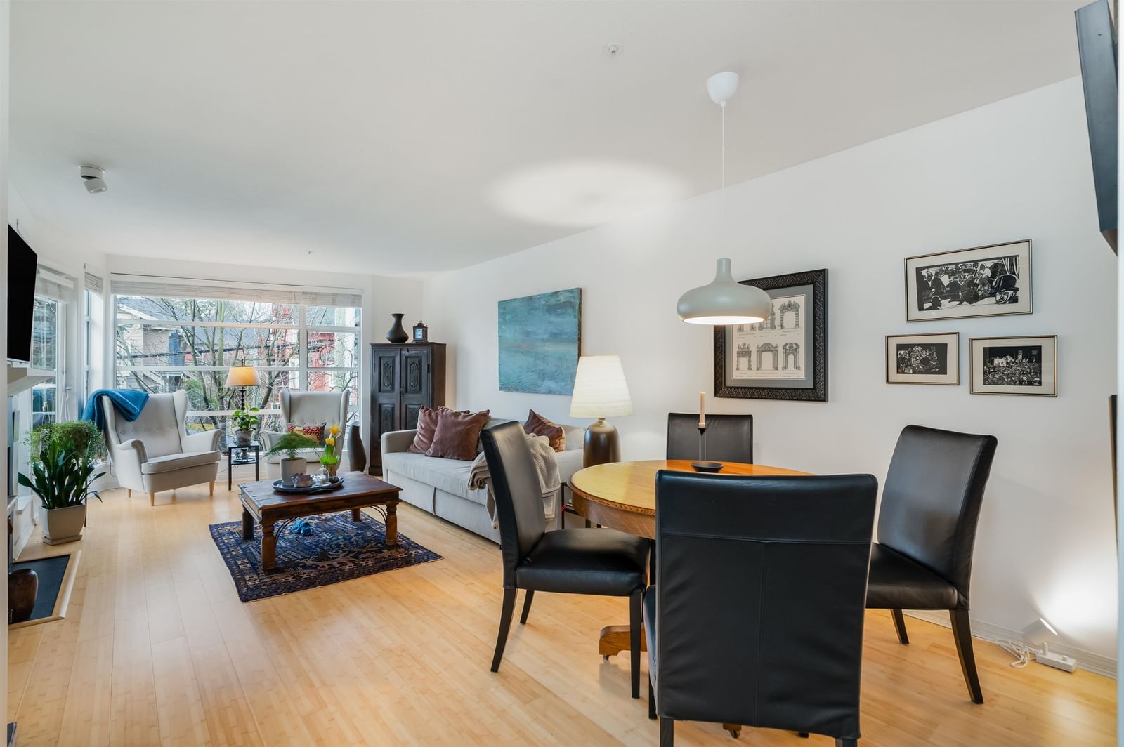 Listing Image 14
