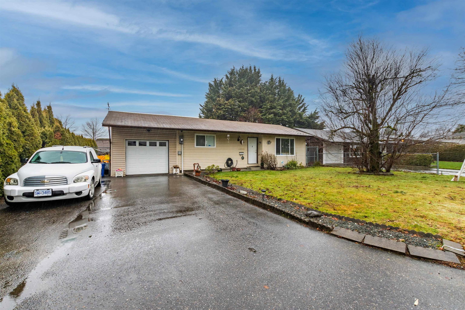 Listing Image 24