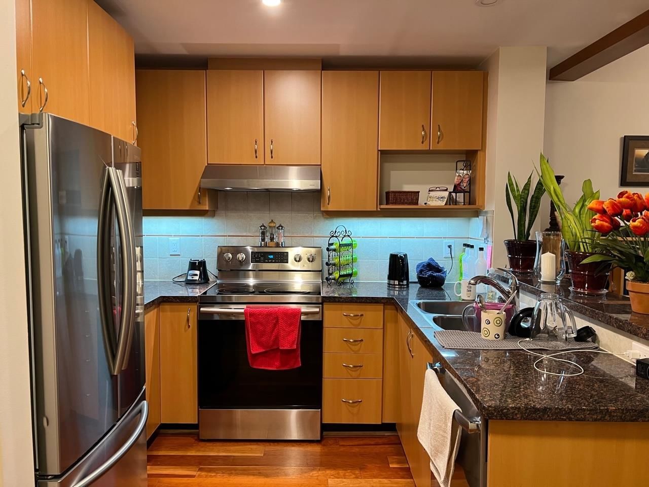 Listing Image 15