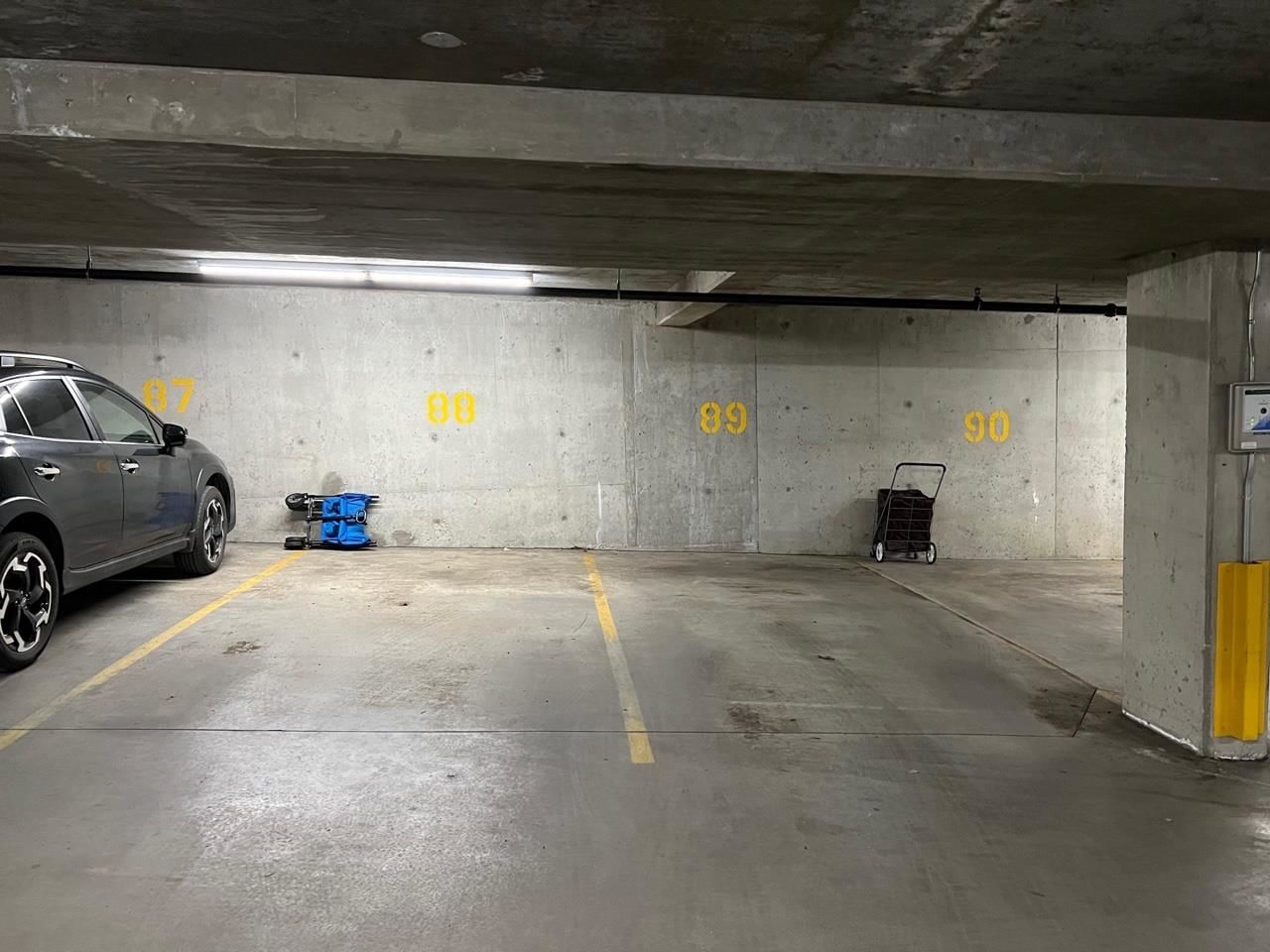 Listing Image 33