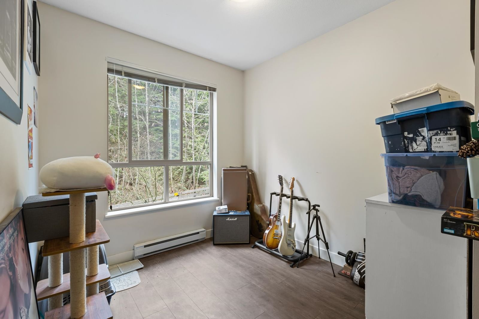 Listing Image 21