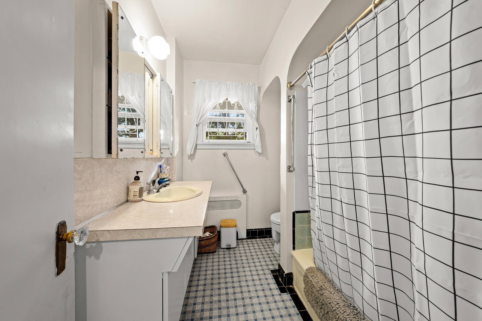 Listing Image 13