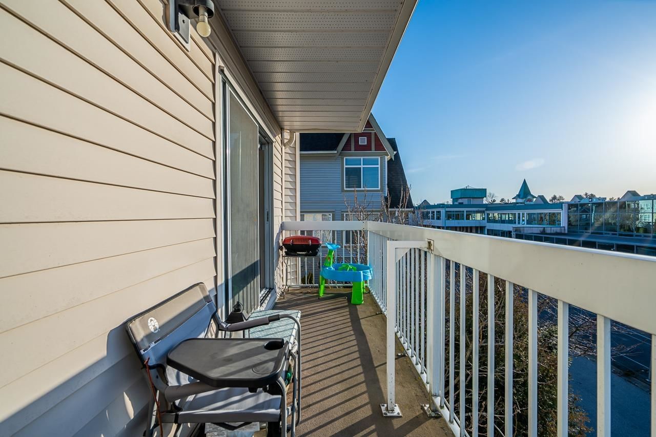 Listing Image 14