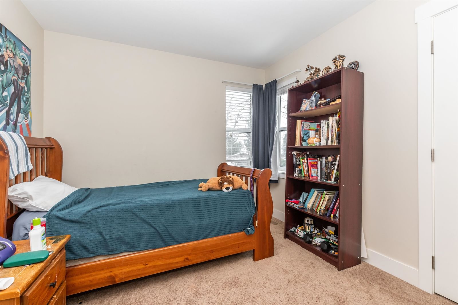 Listing Image 17