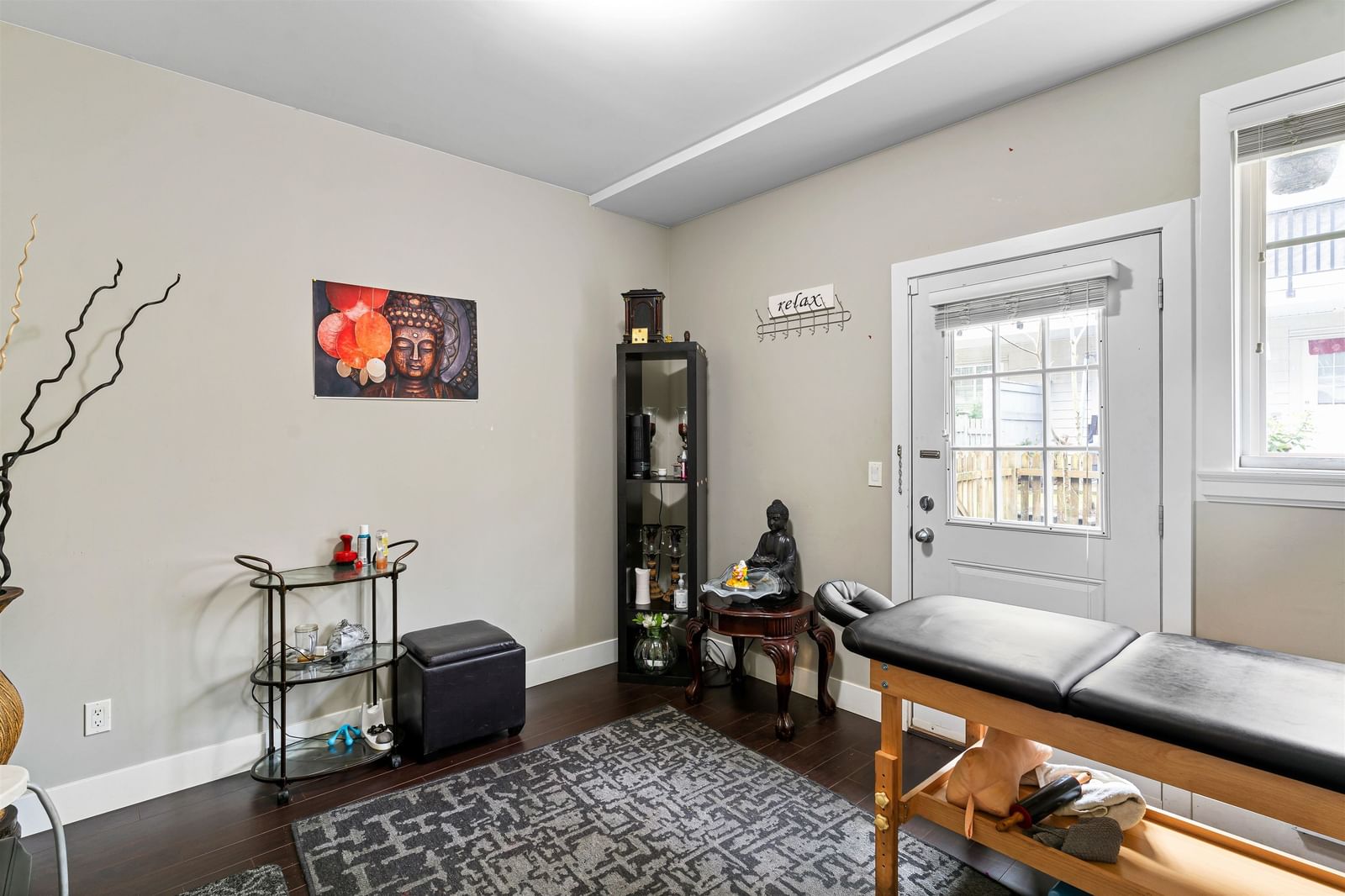 Listing Image 32