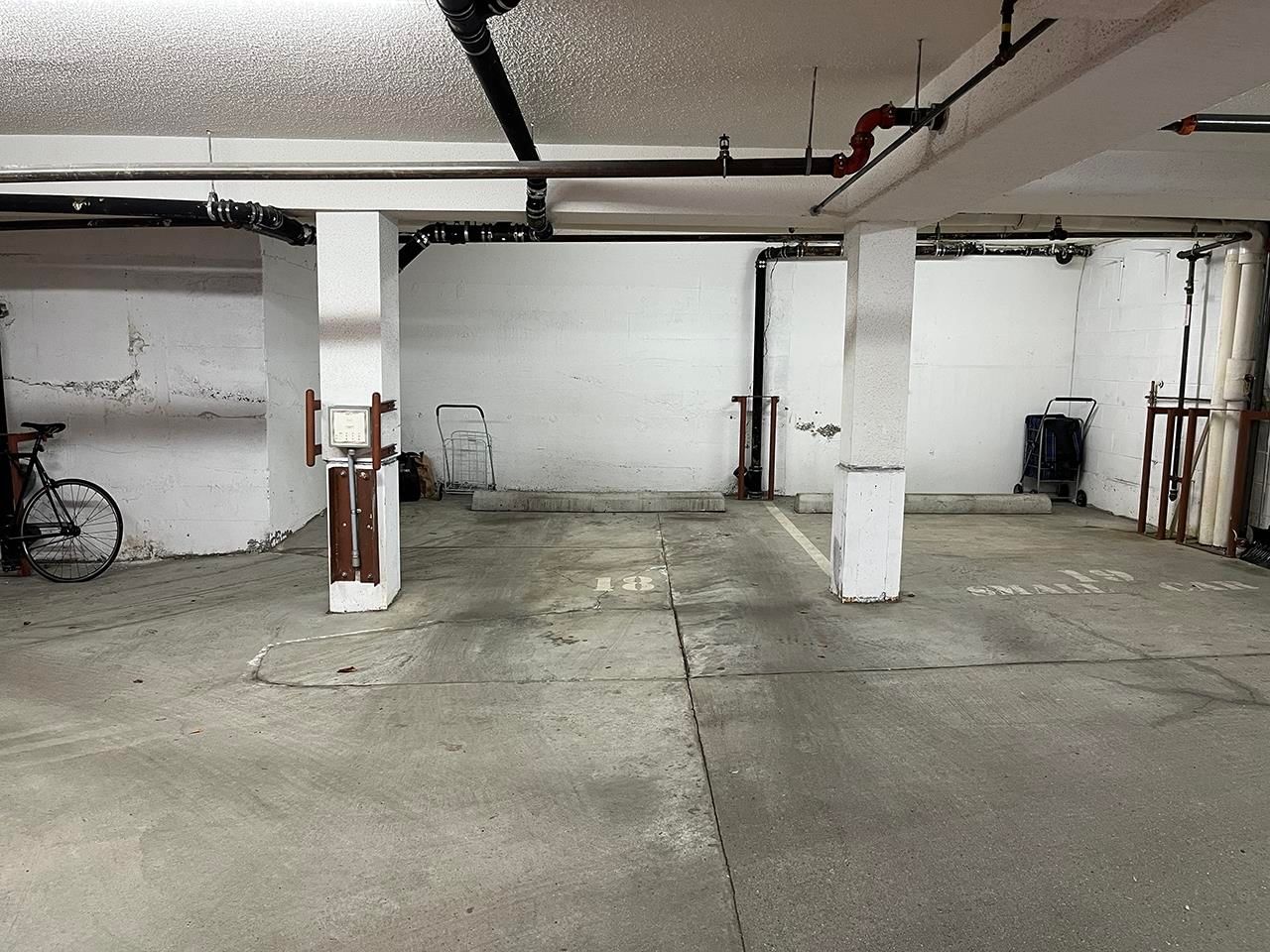 Listing Image 20