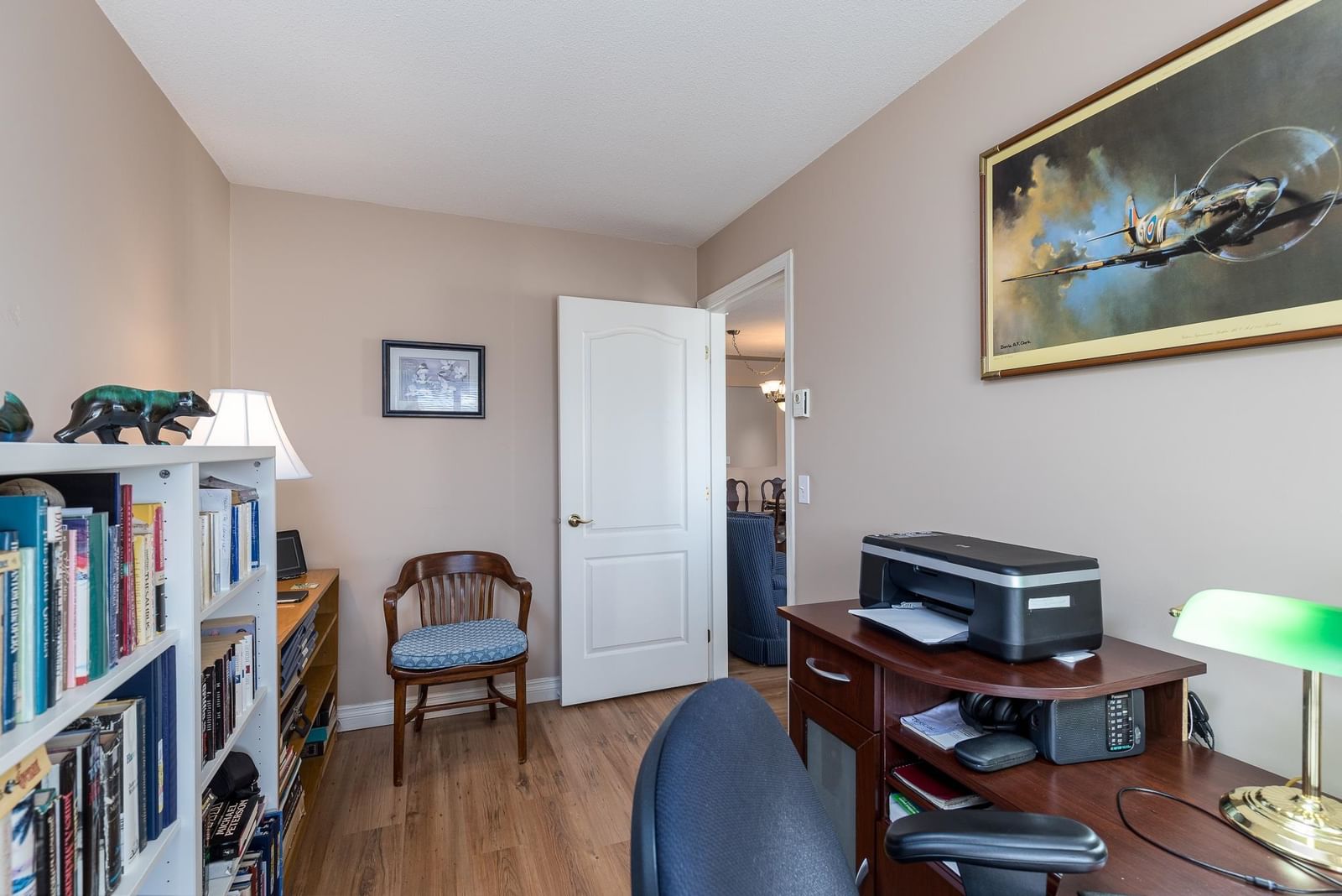 Listing Image 6