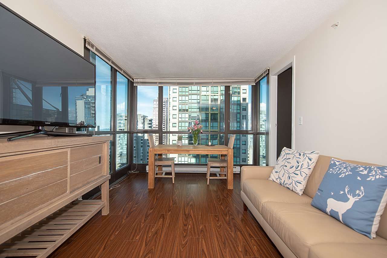 Listing Image 5