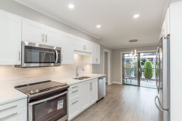 10 - 32959 George Ferguson Way